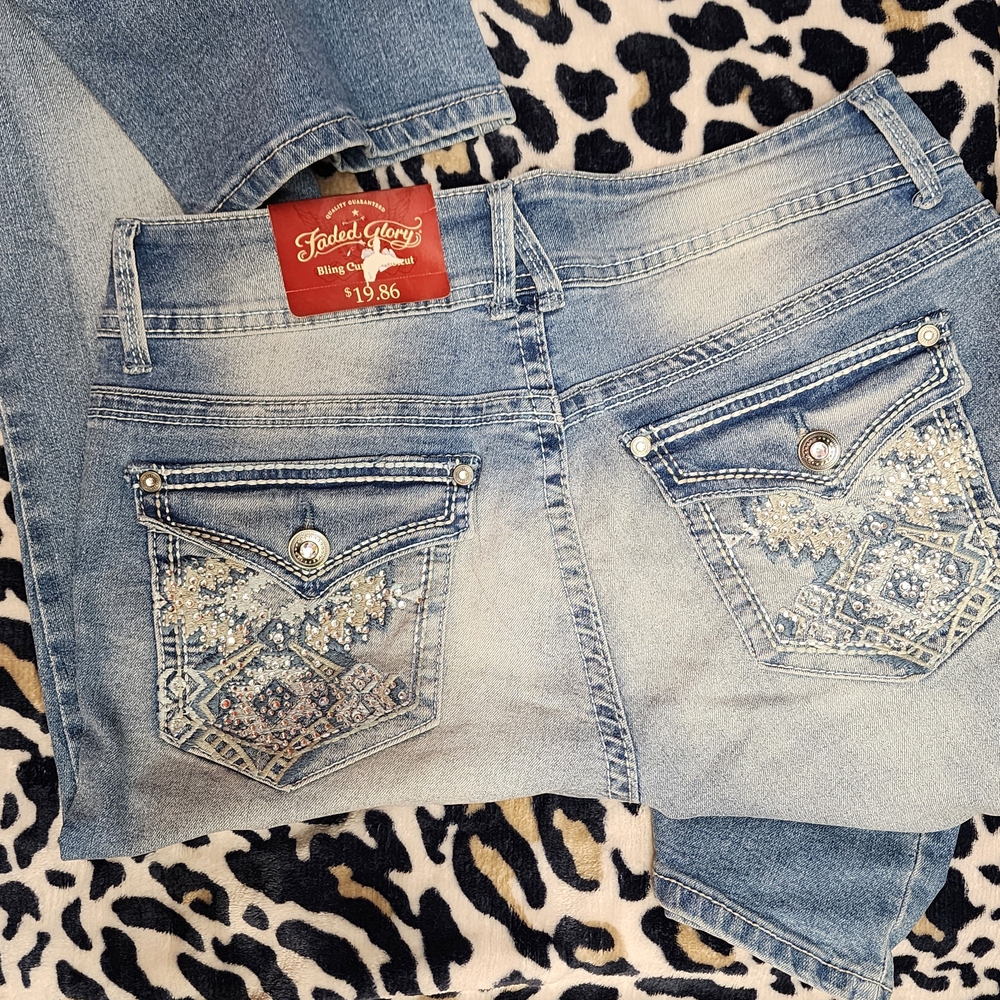 Faded Glory Distressed Curvy Boot Cut Blue Jeans. NWT - Picture 6 of 8